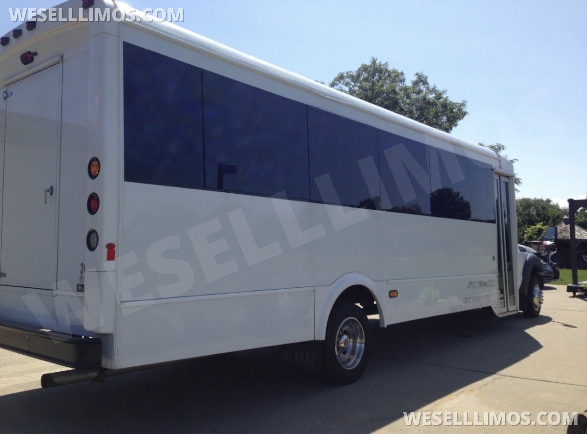 Photo of Limo Bus for sale: 2012 Ford F-550 by LGE Coachworks