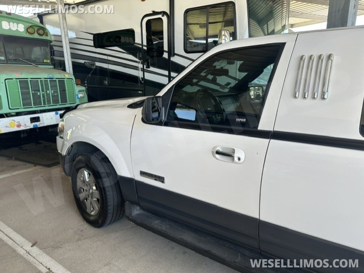 Photo of SUV Stretch for sale: 2007 Ford Expedition EL 140" by DaBryan 140"