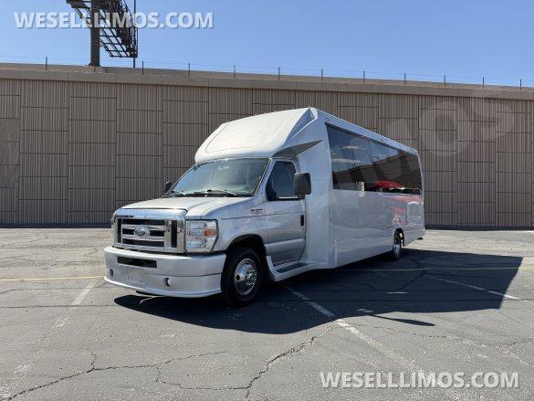 2017 Ford E-450 Executive Shuttle for Sale in Las Vegas, NV - Photo 2