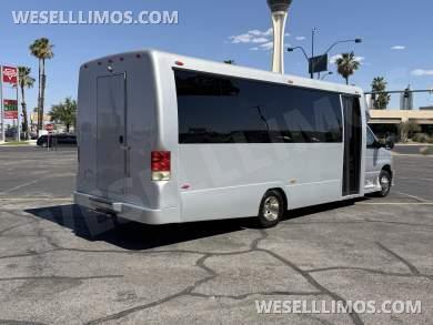 2017 Ford E-450 Executive Coach Builder 25 Passenger Gasoline Executive Shuttle - Executive Shuttle for Sale in Las Vegas, NV - Photo 9