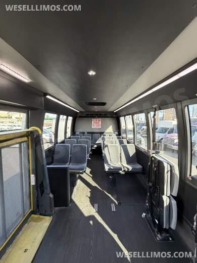 2016 Ford F-550 Executive Coach Builder 25 Passenger Gasoline Wheel Chair Accessible Shuttle - Executive Shuttle for Sale in Las Vegas, NV - Photo 28