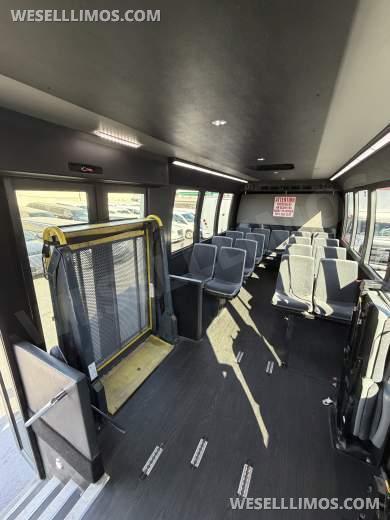 2016 Ford F-550 Executive Coach Builder 25 Passenger Gasoline Wheel Chair Accessible Shuttle - Executive Shuttle for Sale in Las Vegas, NV - Photo 30