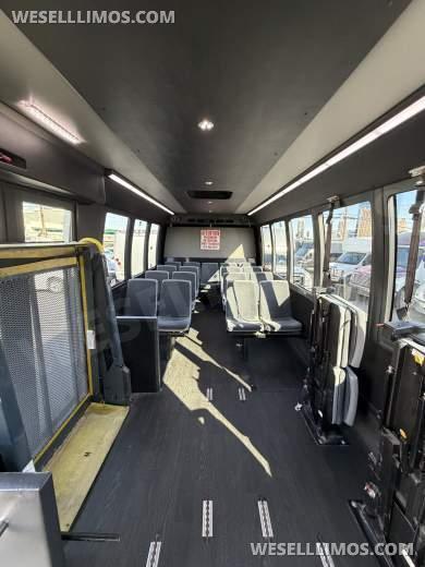 2016 Ford F-550 Executive Coach Builder 25 Passenger Gasoline Wheel Chair Accessible Shuttle - Executive Shuttle for Sale in Las Vegas, NV - Photo 33