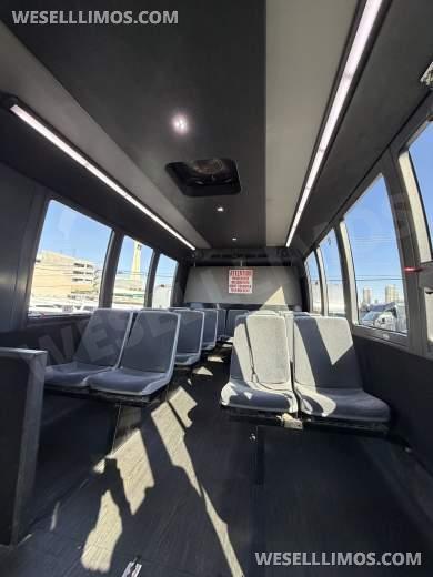 2016 Ford F-550 Executive Coach Builder 25 Passenger Gasoline Wheel Chair Accessible Shuttle - Executive Shuttle for Sale in Las Vegas, NV - Photo 34