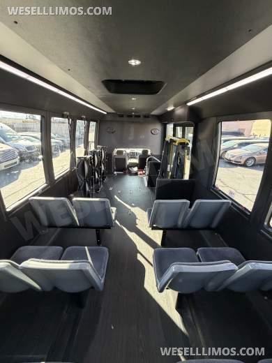 2016 Ford F-550 Executive Coach Builder 25 Passenger Gasoline Wheel Chair Accessible Shuttle - Executive Shuttle for Sale in Las Vegas, NV - Photo 37