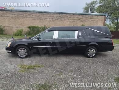 2006 Eureka Cadillac DTS Funeral - Funeral for Sale in Chicago, IL - Photo 2