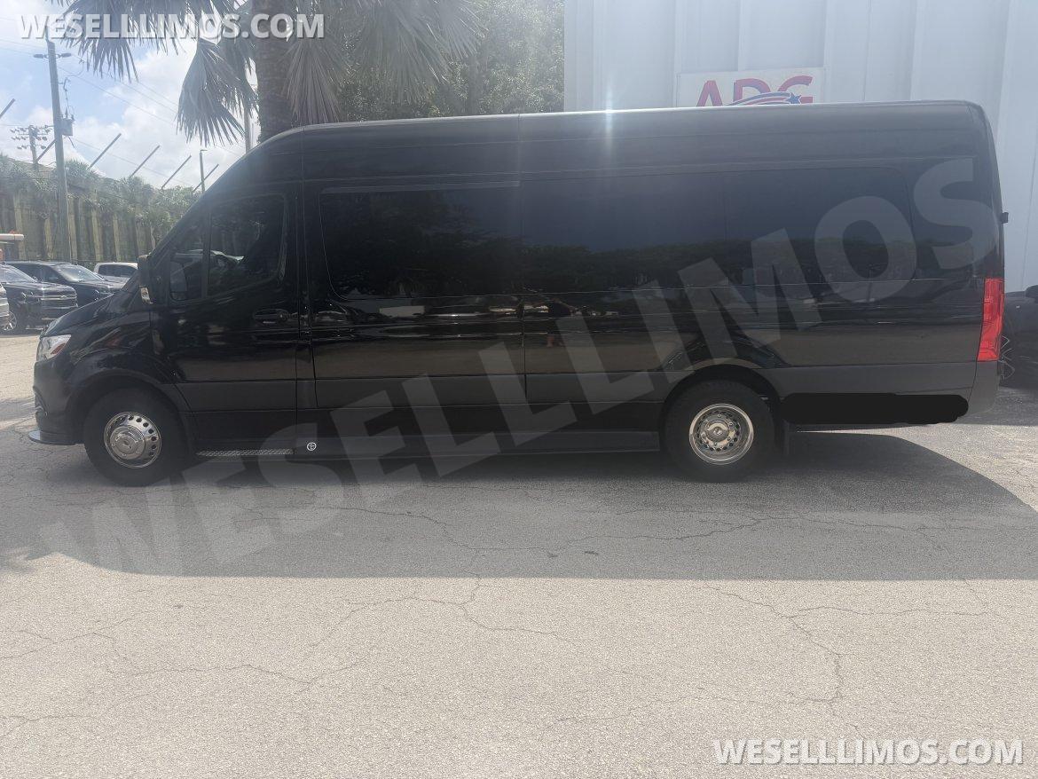 Sprinter for Sale in Delray Beach, FL - Photo 2