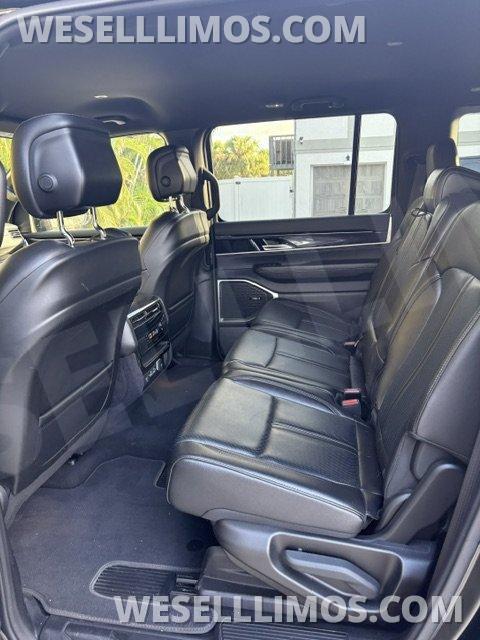 SUV for Sale in Sarasota, FL - Photo 6