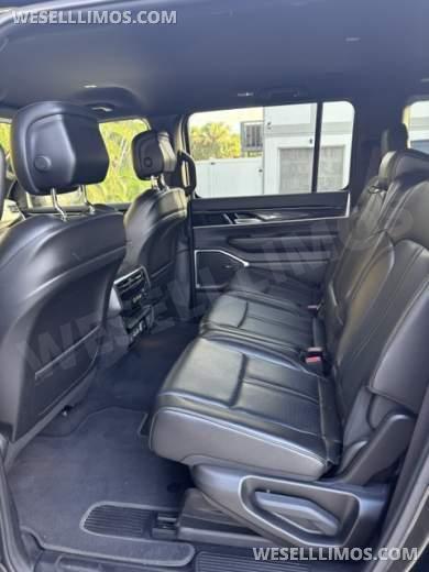 2024 Jeep Wagoneer L SUV - SUV for Sale in Sarasota, FL - Photo 6