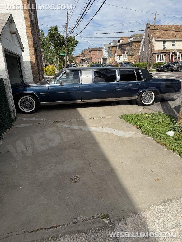 1988 CADILLAC Fleetwood Brougham Limousine for Sale in Bronx, NY - Main Photo
