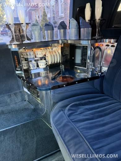 1988 Gains limousine CADILLAC Fleetwood Brougham Limousine - Limousine for Sale in Bronx, NY - Photo 11