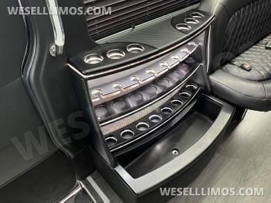 2019 First Class Mercedes Sprinter Sprinter - Sprinter for Sale in Pasadena, MD - Photo 9