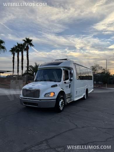 2018 Freightliner S2C Turtle Top (23 + Driver + CO-Driver) Executive Shuttle Bus - Executive Shuttle for Sale in Las Vegas, NV - Photo 12