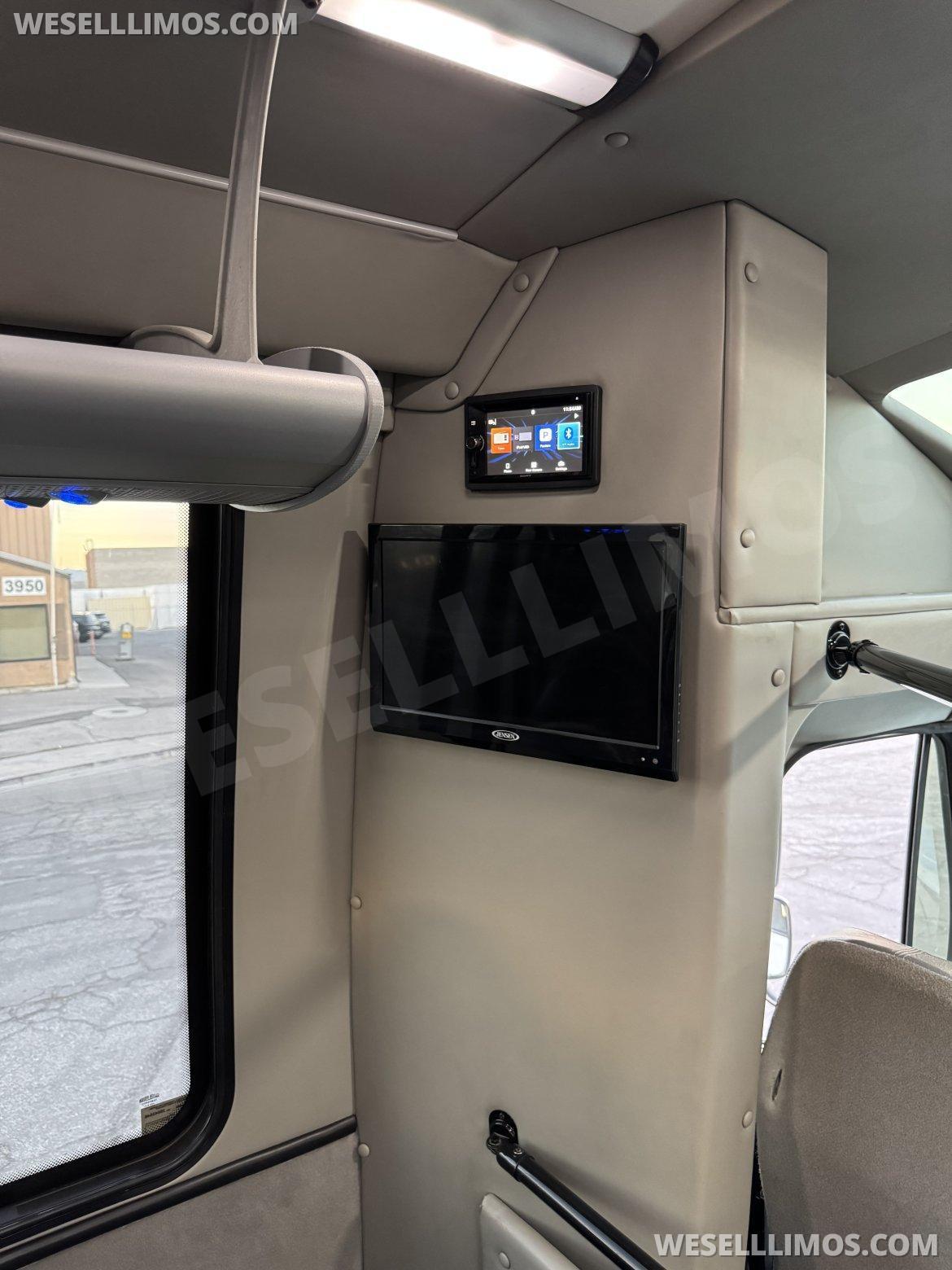 Executive Shuttle for Sale in Las Vegas, NV - Photo 29