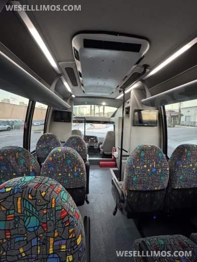 2018 Freightliner S2C Turtle Top (23 + Driver + CO-Driver) Executive Shuttle Bus - Executive Shuttle for Sale in Las Vegas, NV - Photo 31
