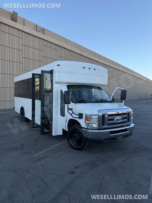 2017 Ford E-450 Executive Shuttle for Sale in Las Vegas, NV - Photo 2