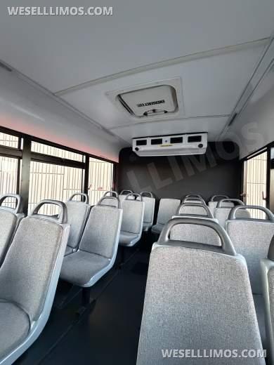 2017 Ford E-450 Winnebago Coach Builder 25 Passenger Gasoline Shuttle Bus - Executive Shuttle for Sale in Las Vegas, NV - Photo 14