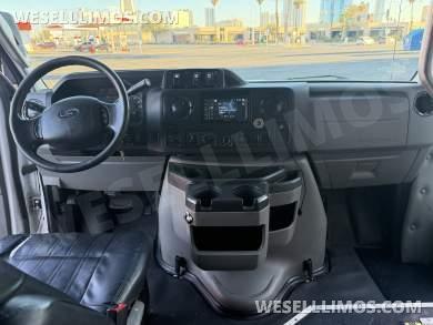 2017 Ford E-450 Winnebago Coach Builder 25 Passenger Gasoline Shuttle Bus - Executive Shuttle for Sale in Las Vegas, NV - Photo 28