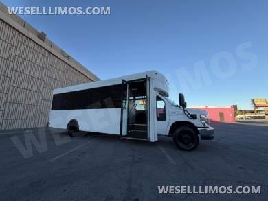 2017 Ford E-450 Winnebago Coach Builder 25 Passenger Gasoline Shuttle Bus - Executive Shuttle for Sale in Las Vegas, NV - Photo 30