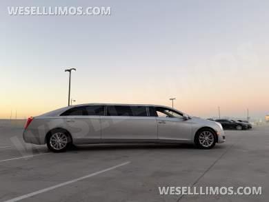 2017 Cadillac XTS Royal Coach Builder 6 Passenger Limousine - Limousine for Sale in Las Vegas, NV - Photo 12