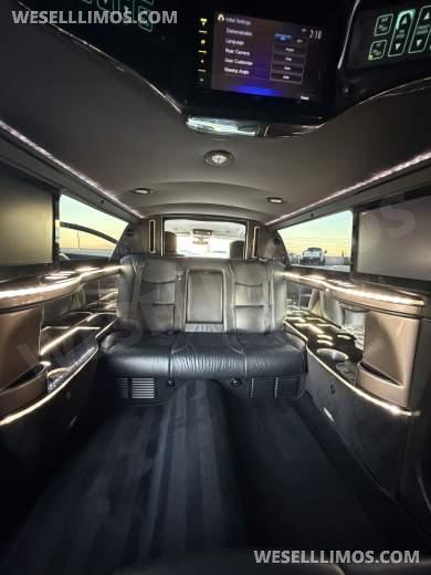 2017 Cadillac XTS Royal Coach Builder 6 Passenger Limousine - Limousine for Sale in Las Vegas, NV - Photo 22