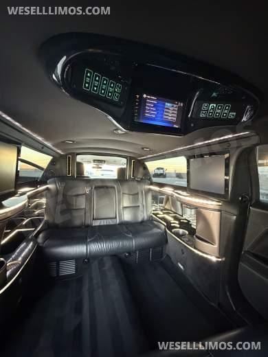 2017 Cadillac XTS Royal Coach Builder 6 Passenger Limousine - Limousine for Sale in Las Vegas, NV - Photo 24