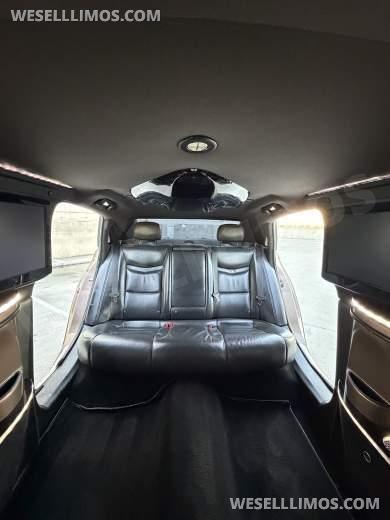 2017 Cadillac XTS Royal Coach Builder 6 Passenger Limousine - Limousine for Sale in Las Vegas, NV - Photo 27