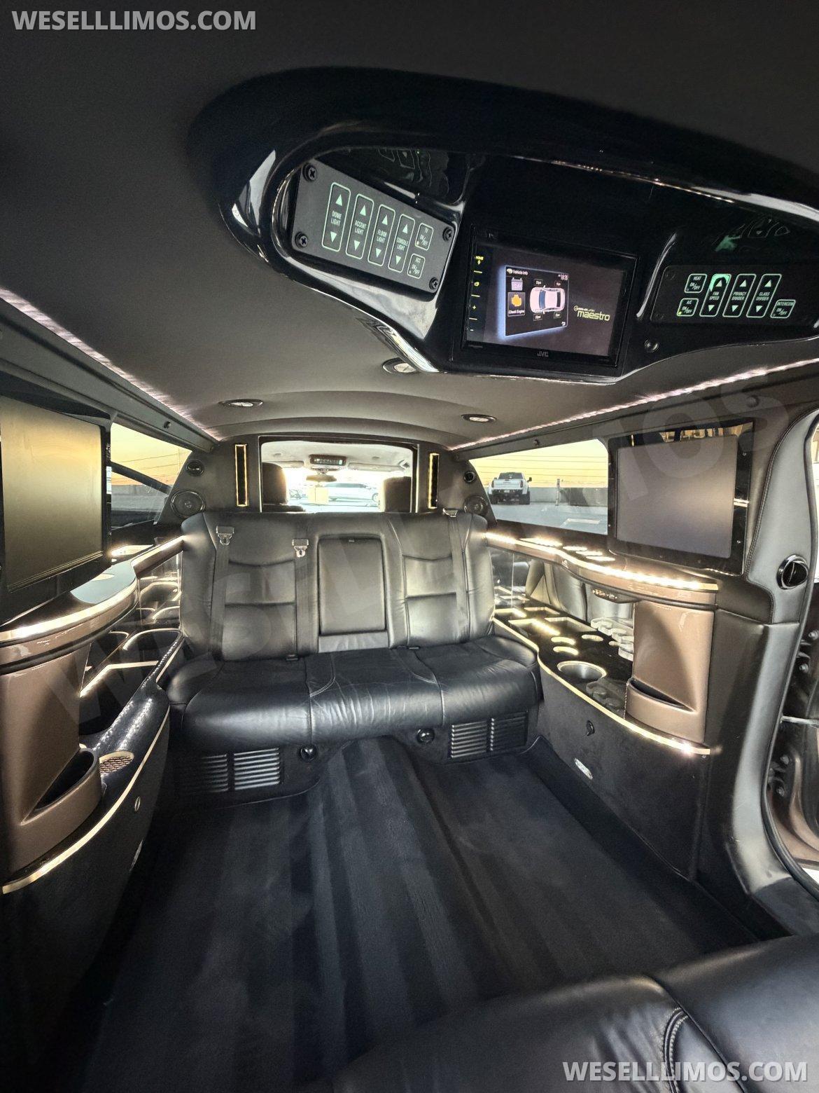 Limousine for Sale in Las Vegas, NV - Photo 28