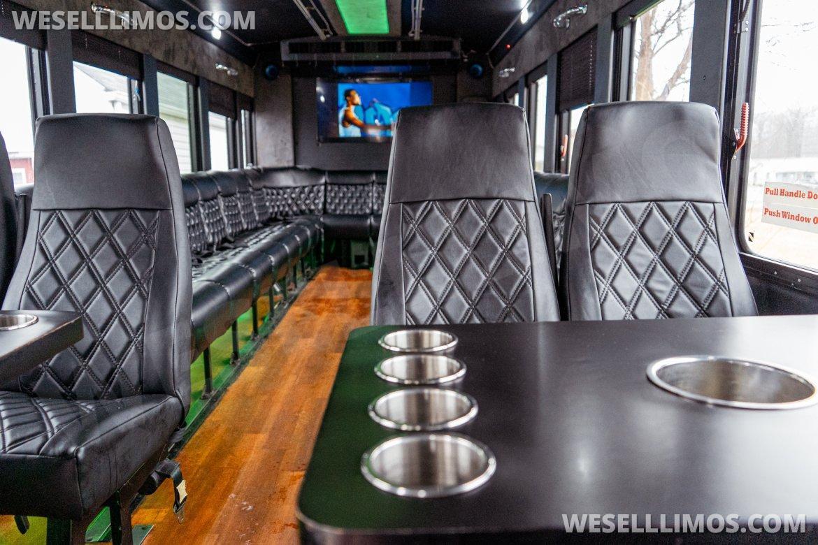 Limo Bus for Sale in Fort Wayne, IN - Photo 3