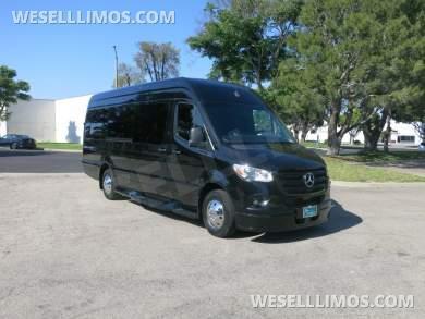 2022 Limos By Moonlight Mercedes Benz Sprinter Shuttle - Sprinter for Sale in Carson, CA - Photo 14