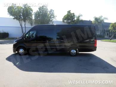 2022 Limos By Moonlight Mercedes Benz Sprinter Shuttle - Sprinter for Sale in Carson, CA - Photo 17