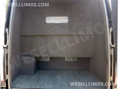 2022 Limos By Moonlight Mercedes Benz Sprinter Shuttle - Sprinter for Sale in Carson, CA - Photo 20