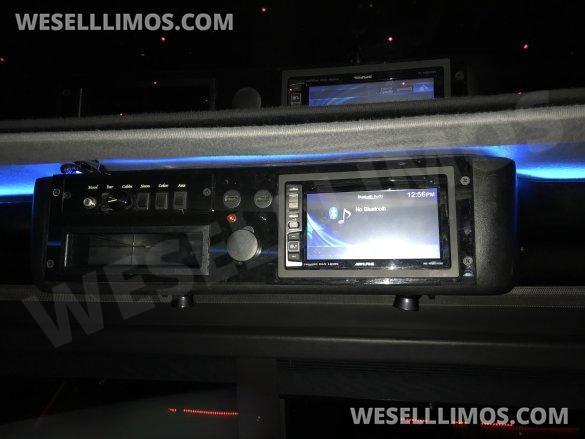 2000 Ford F550 Limo Bus for Sale in Santa Rosa, CA - Photo 3