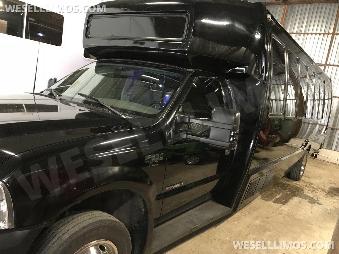 Limo Bus for Sale in Santa Rosa, CA - Photo 6
