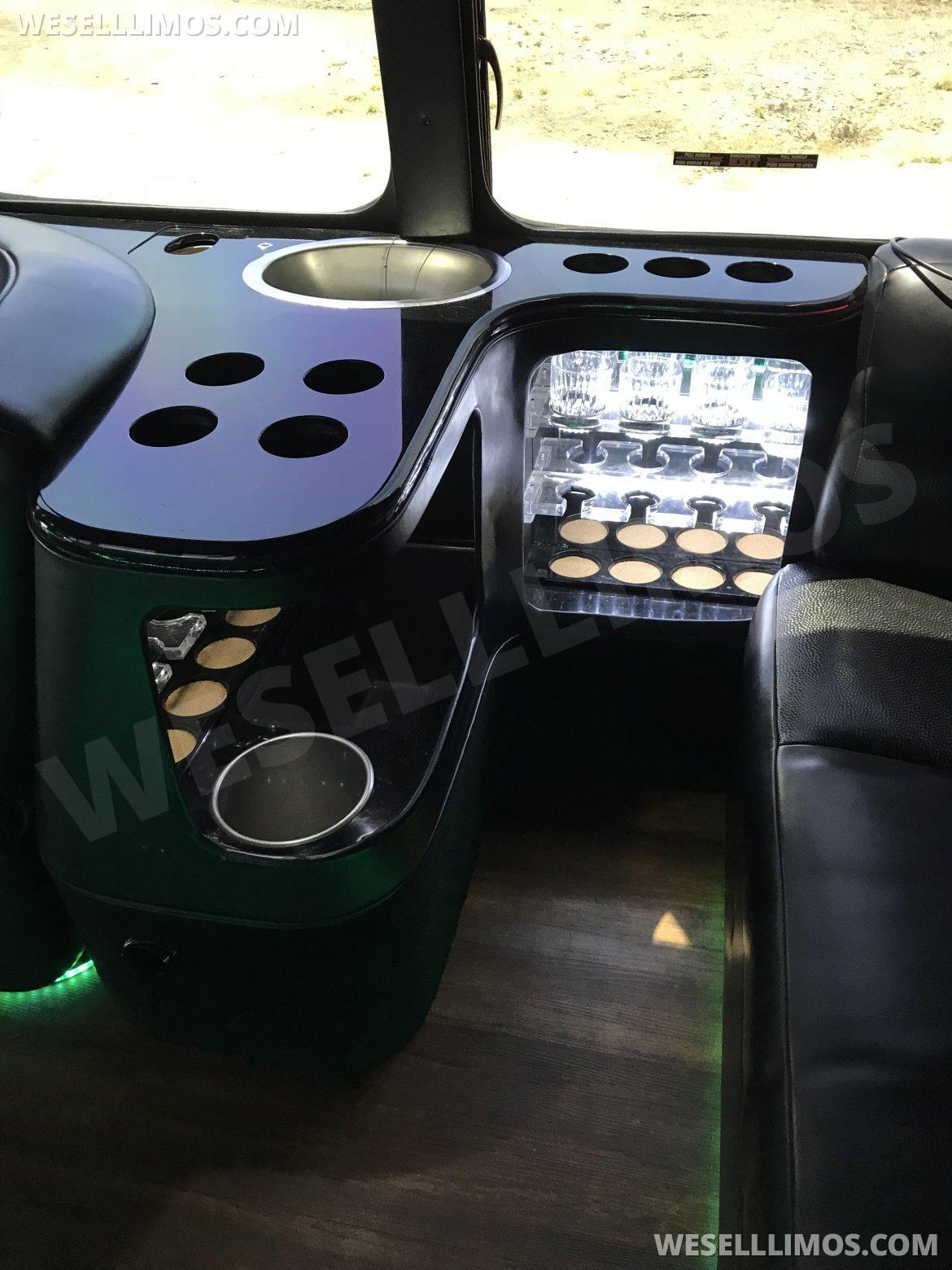 Limo Bus for Sale in Santa Rosa, CA - Photo 10