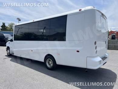 2019 Grech/2023 LGE Ford E 450 Limo Bus - Limo Bus for Sale in Pasadena, MD - Photo 3