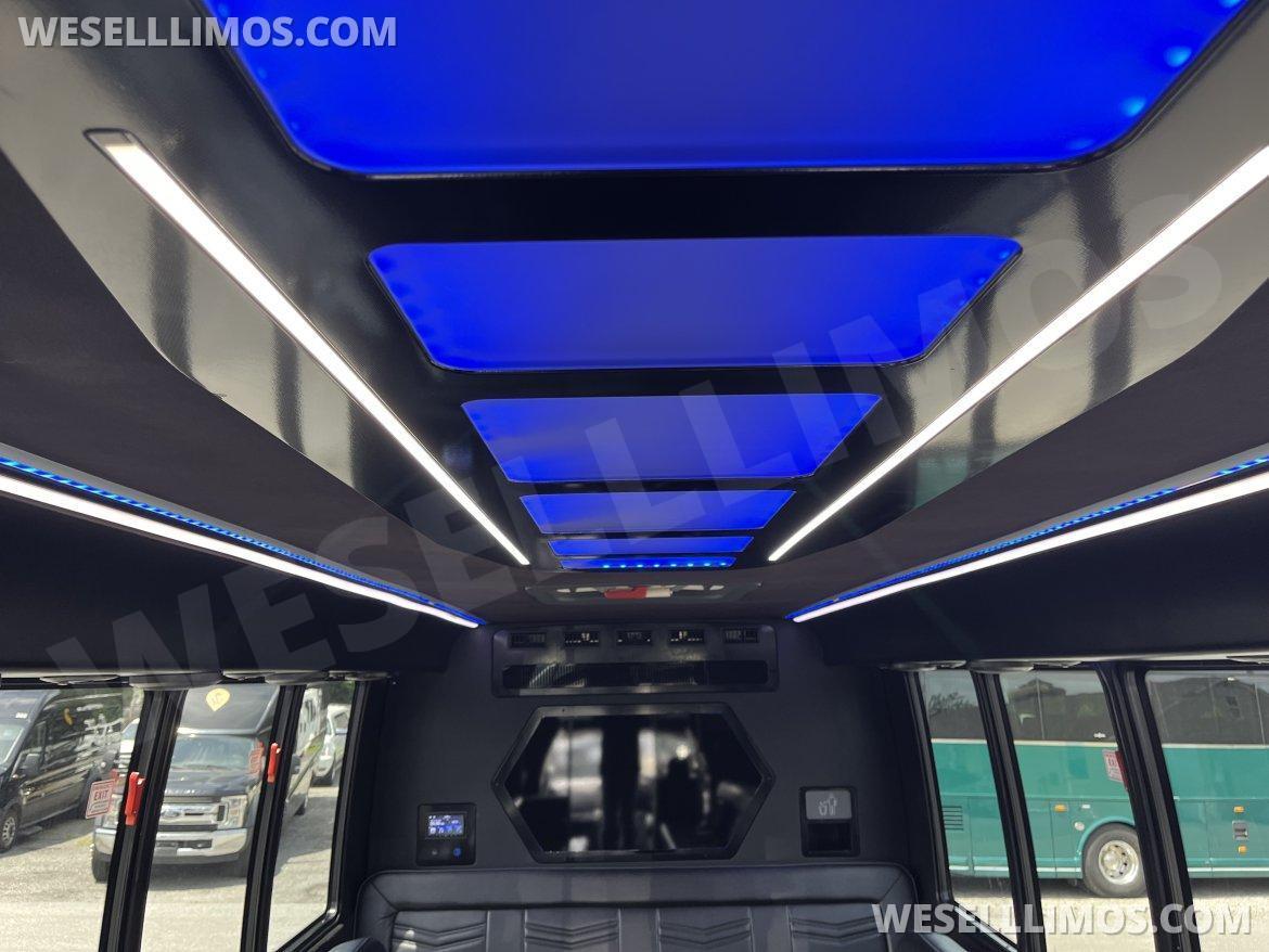 Limo Bus for Sale in Pasadena, MD - Photo 8