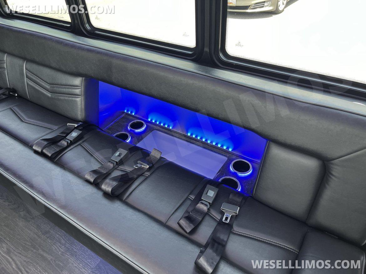 Limo Bus for Sale in Pasadena, MD - Photo 9