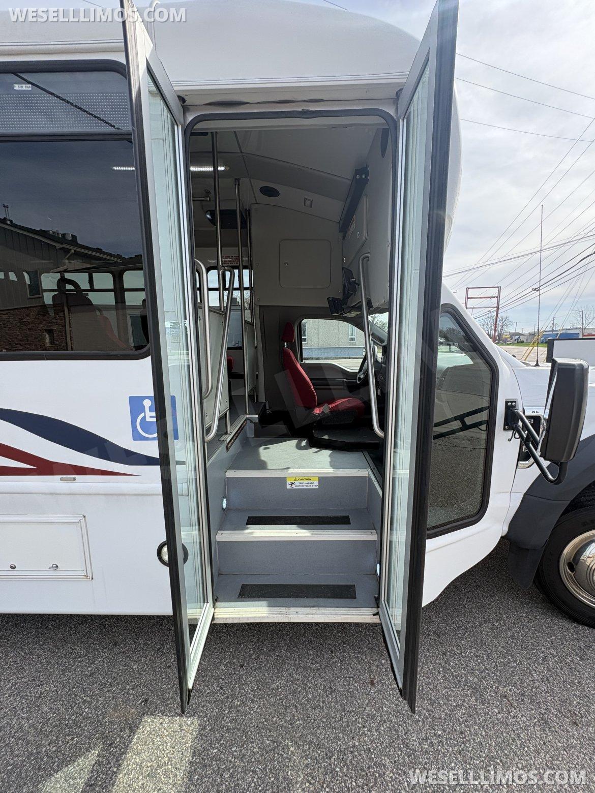 Shuttle Bus for Sale in Fraser, MI - Photo 11