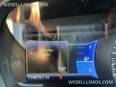 2013 Royal Lincoln MKT Limousine - Limousine for Sale in Pasadena, MD - Photo 12