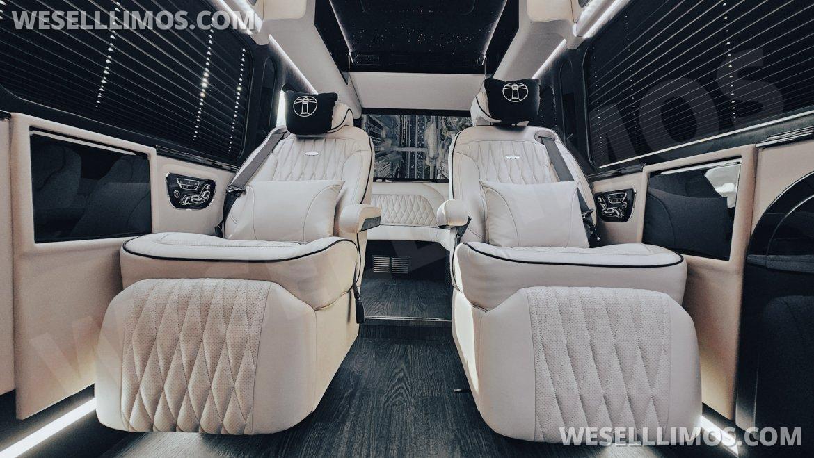 Sprinter for Sale in Palm Beach, FL - Main Photo