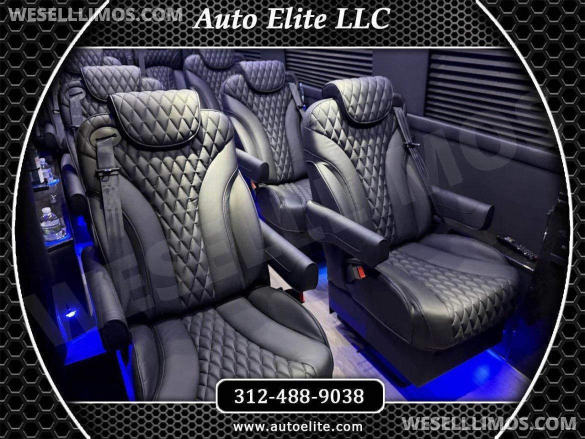 Sprinter for Sale in Elkhart, IN - Main Photo