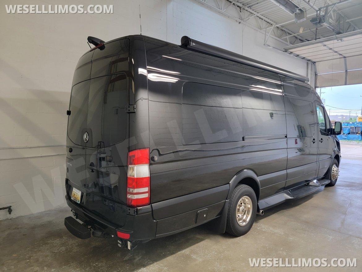 CEO SUV Mobile Office for Sale in Washington Township, MI - Photo 3