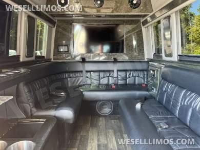 2019 Midwest Automotive Mercedes Sprinter Sprinter - Sprinter for Sale in Pasadena, MD - Photo 7