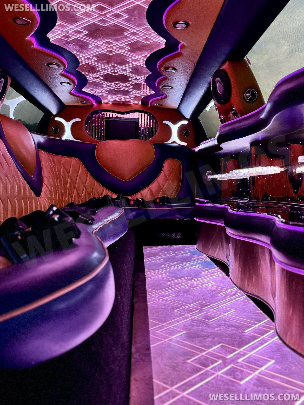 Limousine for Sale in San Antonio, TX - Photo 2