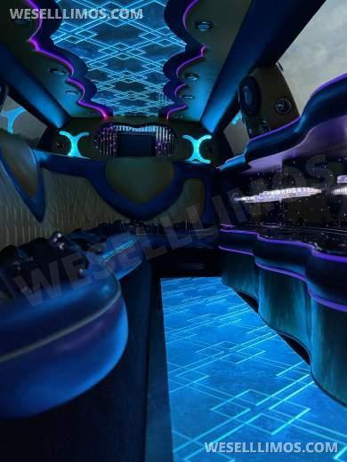 2009 Chrysler 300 Limousine for Sale in San Antonio, TX - Photo 3