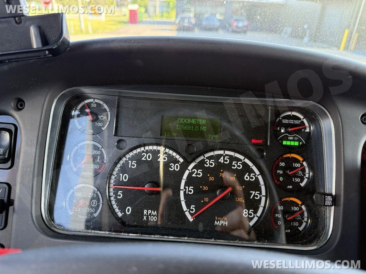 Executive Shuttle for Sale in Troy, MI - Photo 12