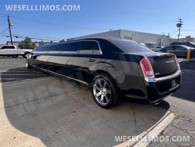 2014 SPV Conversions Chrysler 300 Limousine - Limousine for Sale in Anaheim, CA - Photo 9