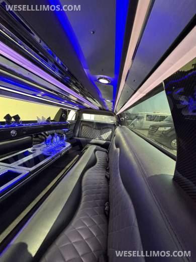 2014 SPV Conversions Chrysler 300 Limousine - Limousine for Sale in Anaheim, CA - Photo 22