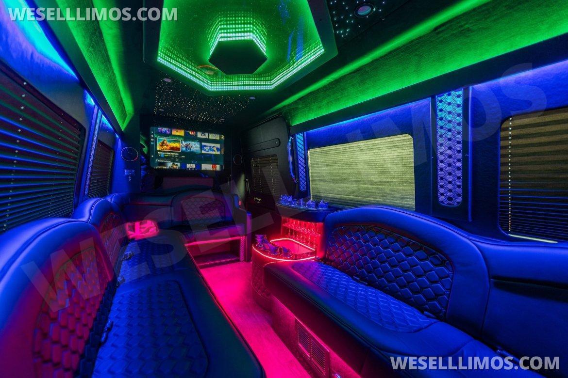 Sprinter for Sale in Fort Myers, FL - Photo 5